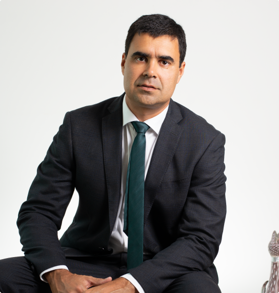 Professor Matheus Carvalho